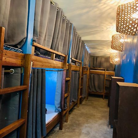 Jaydy Hostel Генерал-Луна Экстерьер фото