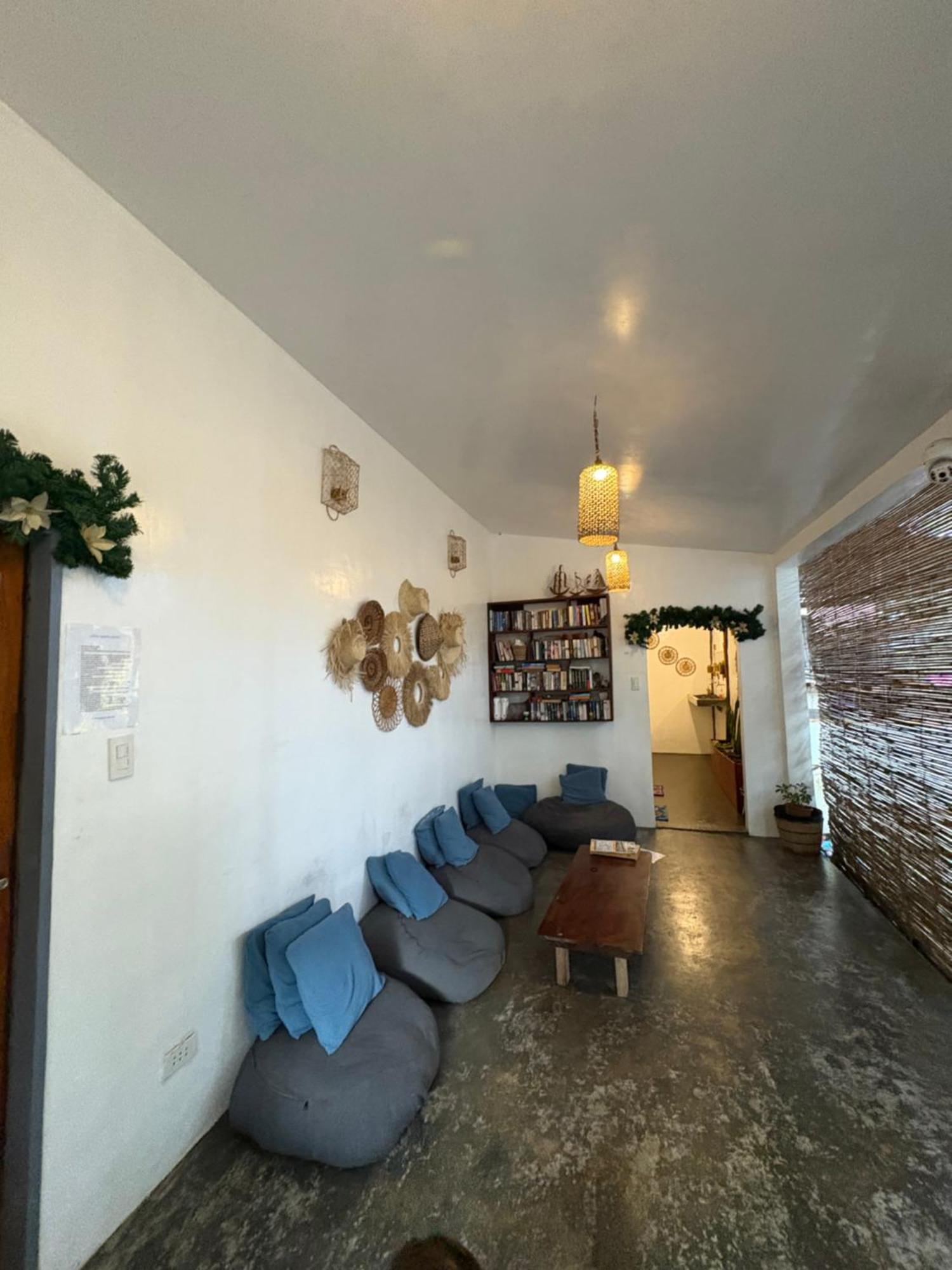 Jaydy Hostel Генерал-Луна Экстерьер фото
